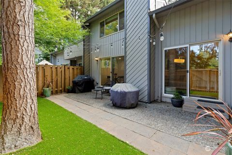 A home in Lake Forest Park