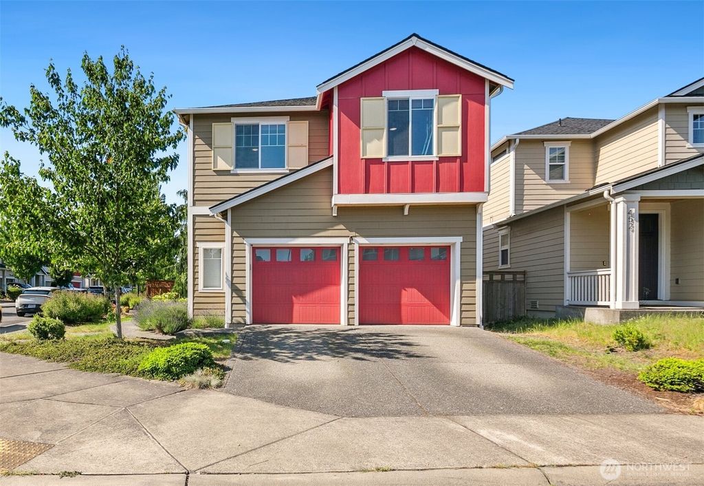 Photo of 458 SW 111th Place, Seattle, WA 98146 (MLS # 2388228)