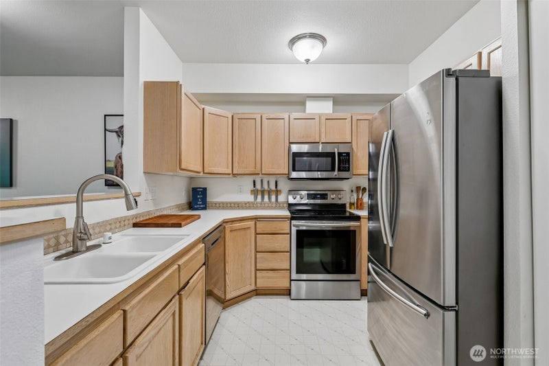 733 114th Street SW W103