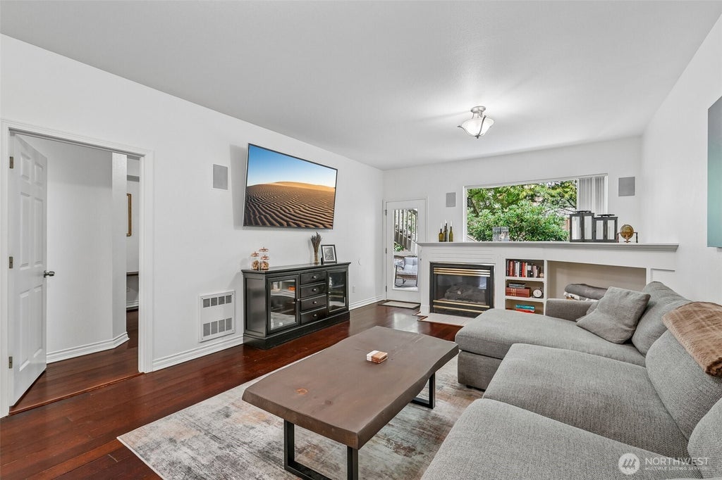 Photo of 733 114th Street SW #W103, Everett, WA 98204 (MLS # 2568299)
