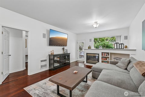 Photo of 733 114th Street SW #W103, Everett, WA 98204 (MLS # 2568299)