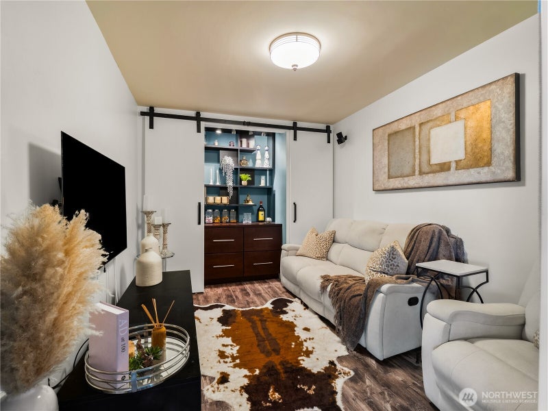 1910 Evergreen Park 602