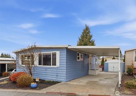 Photo of 1415 84th Street SE #46, Everett, WA 98208 (MLS # 2500558)