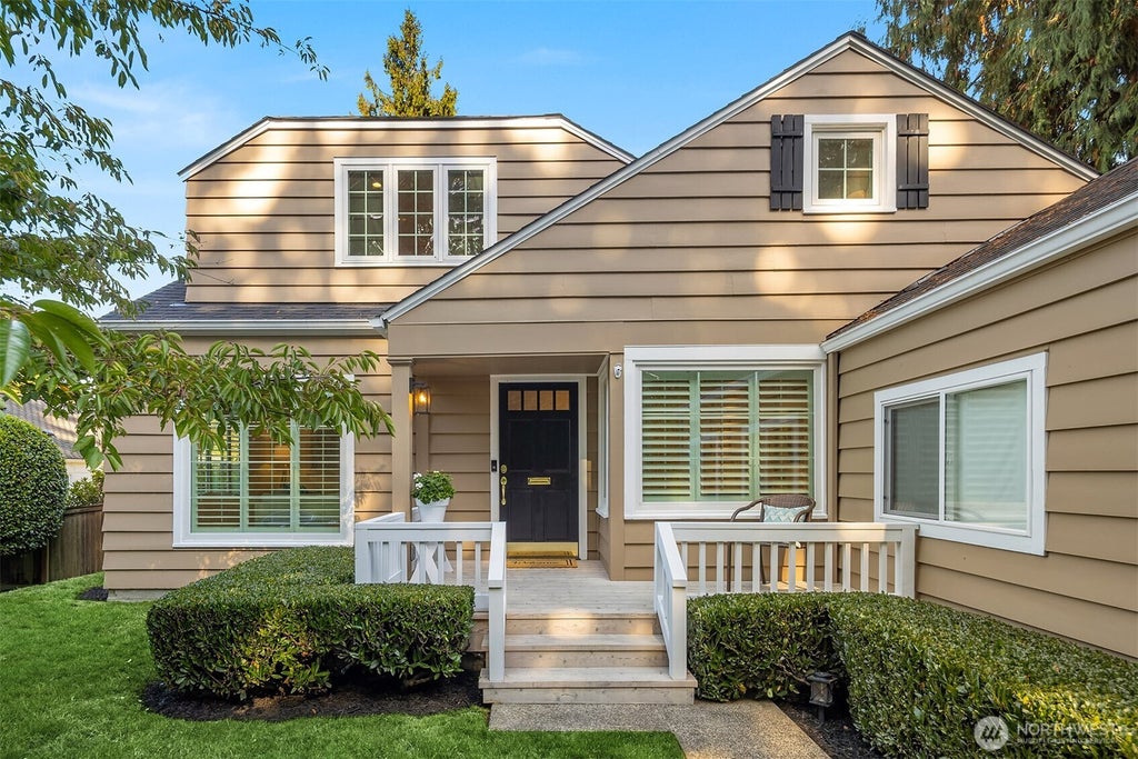 Photo of 4312 W Ruffner Street, Seattle, WA 98199 (MLS # 2590842)