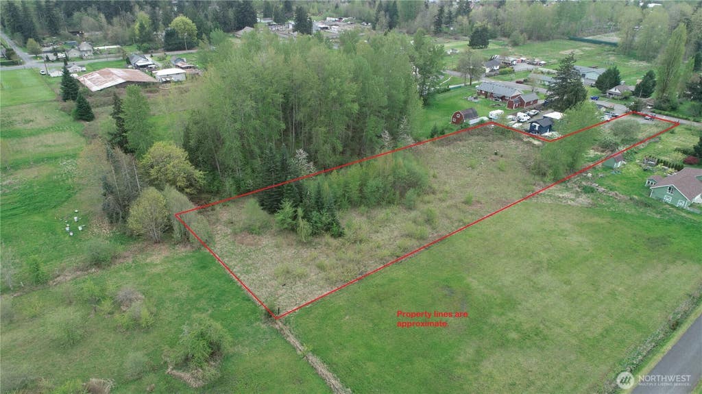 Photo of 11703 34th Avenue E, Tacoma, WA 98446 (MLS # 2511919)