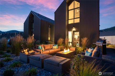 1462 Bighorn Way, Chelan, WA 98816 - MLS#: 2346721