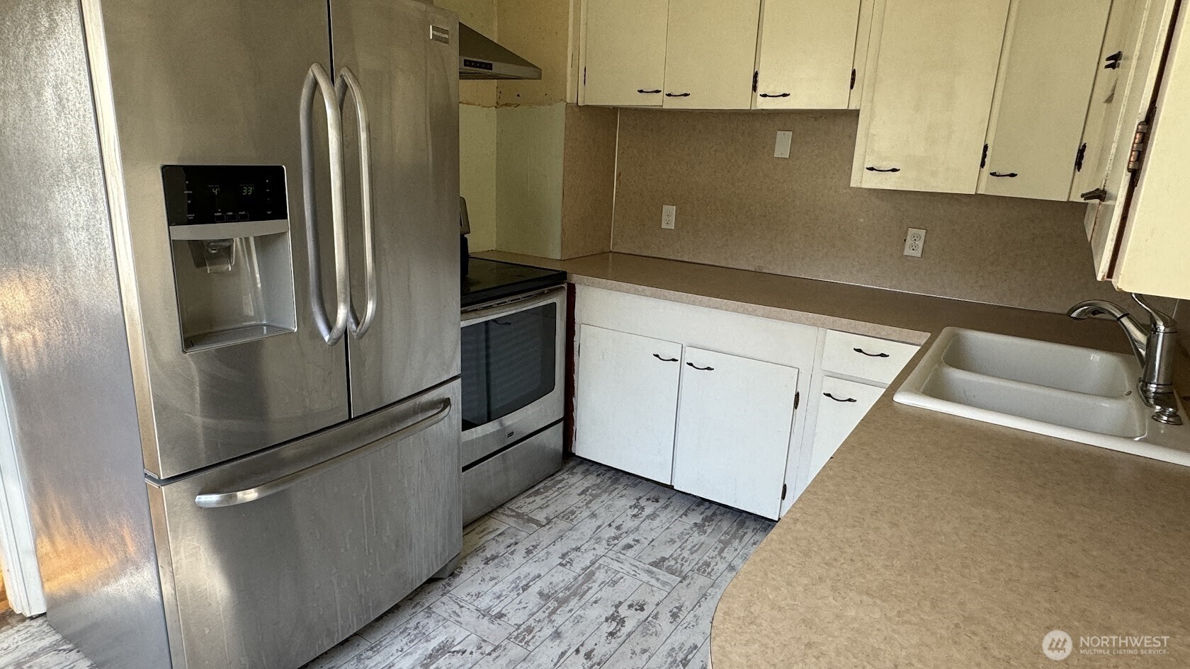 351 NE 185th Street