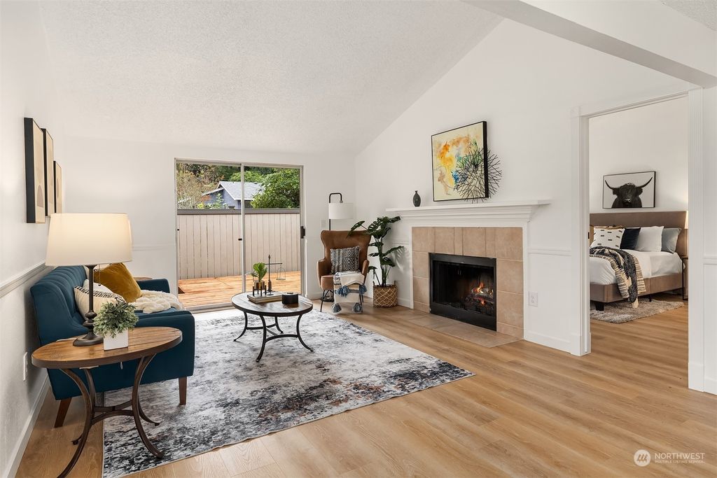 Photo of 728 126th Avenue NE #108, Bellevue, WA 98005 (MLS # 2269648)