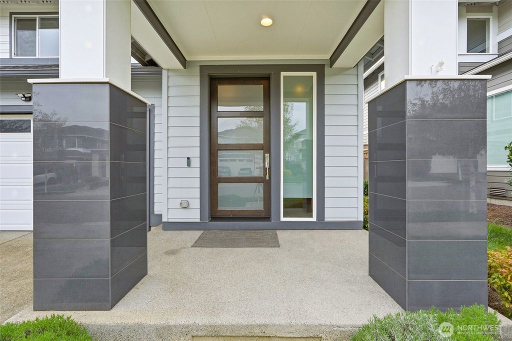 Photo of 32970 Evergreen Avenue SE, Black Diamond, WA 98010 (MLS # 2515373)