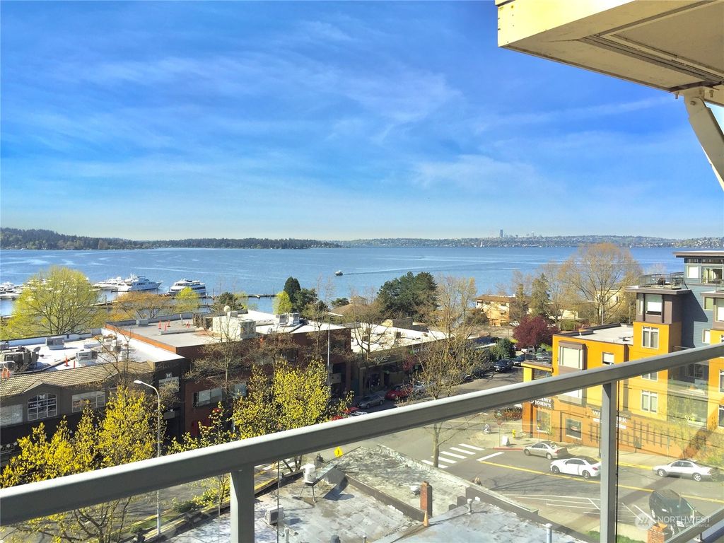 Photo of 220 1st Street #401, Kirkland, WA 98033 (MLS # 2008017)