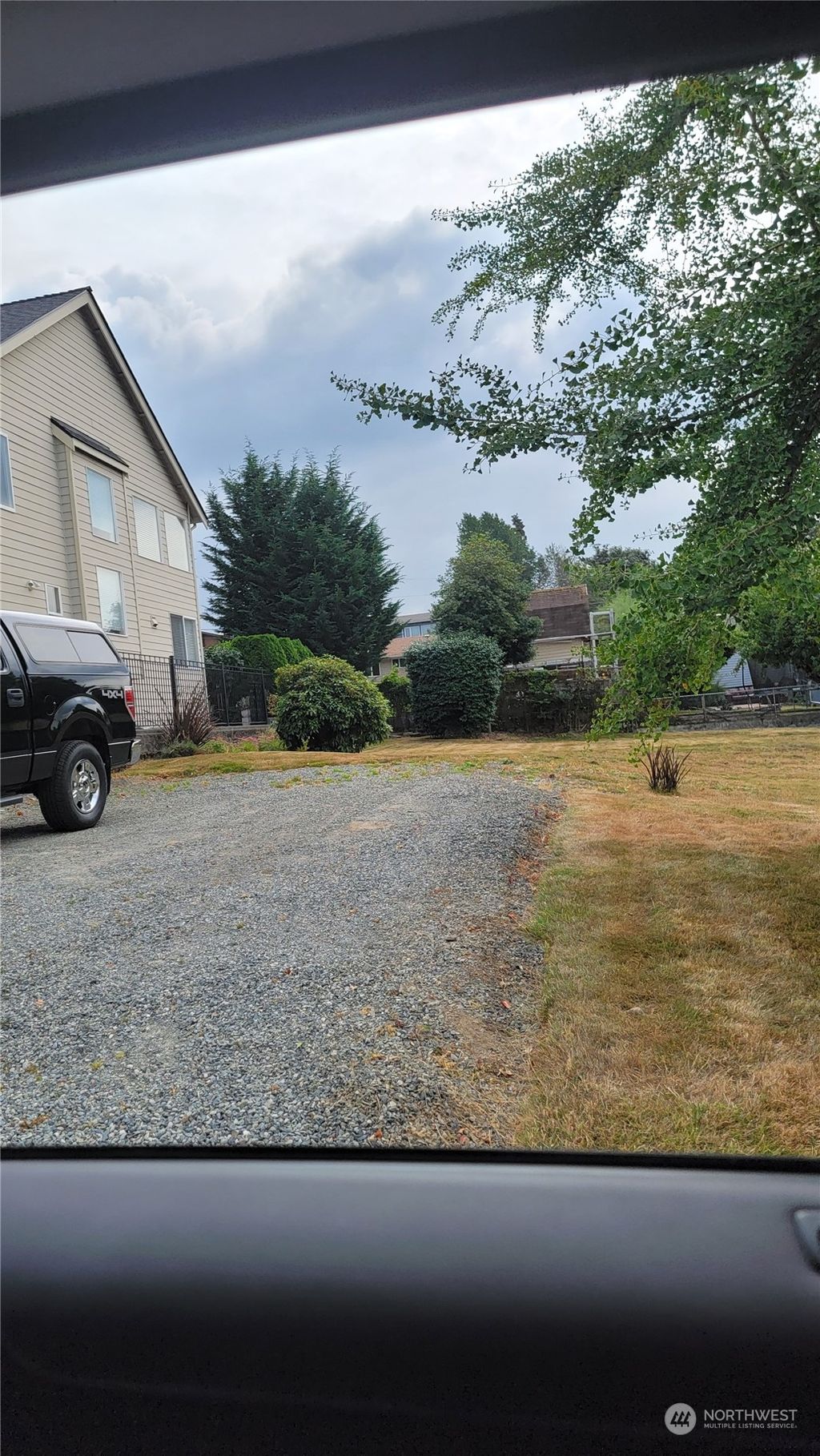 Photo of 1015 N 32nd Street, Renton, WA 98056 (MLS # 1996906)