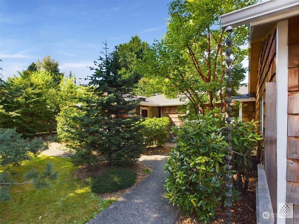 Photo of 103 224th Street SW, Bothell, WA 98021 (MLS # 2278804)