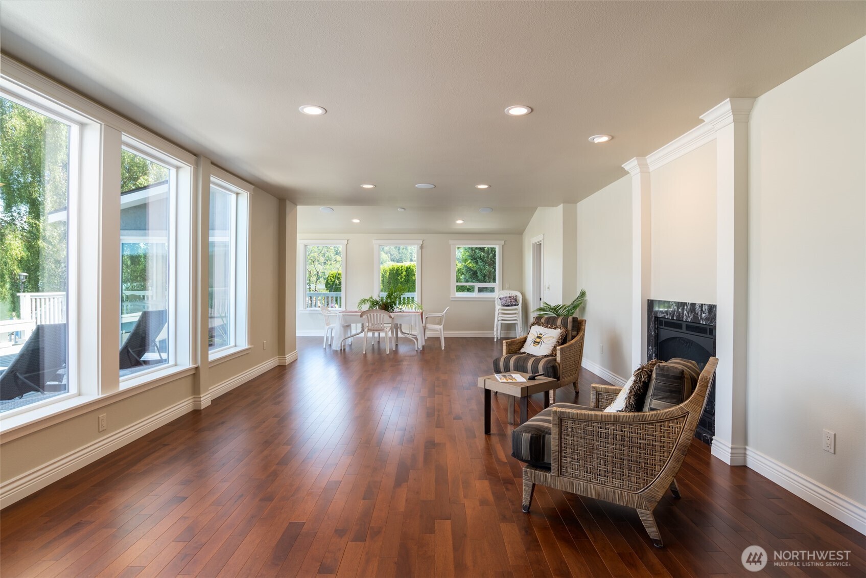 6307 Mountain View Lane