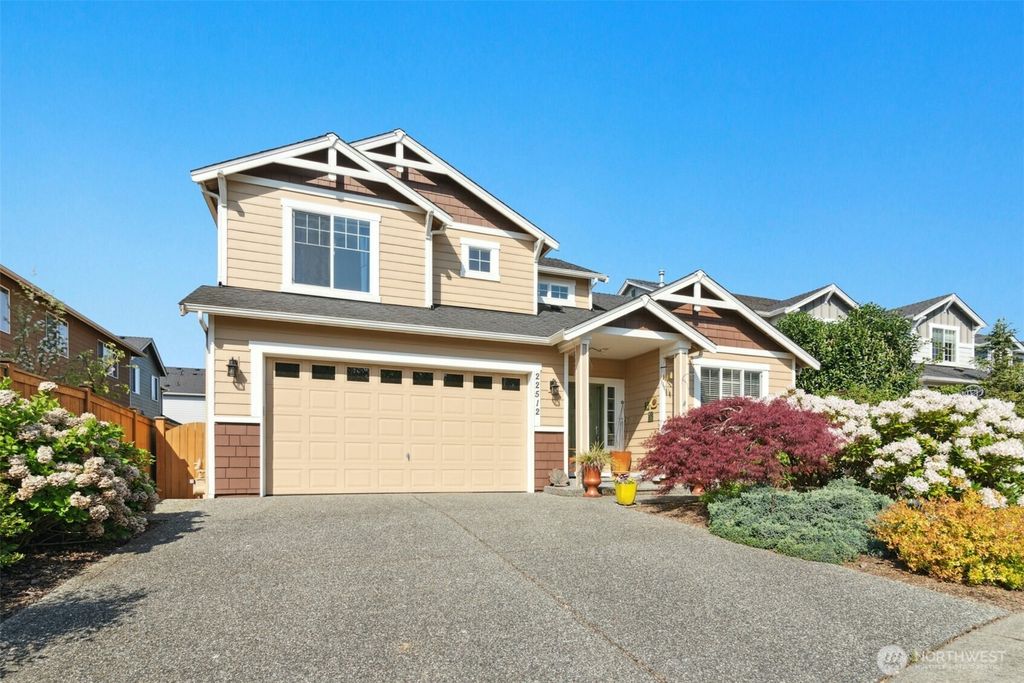 Photo of 22512 38th Avenue SE, Bothell, WA 98021 (MLS # 2362851)