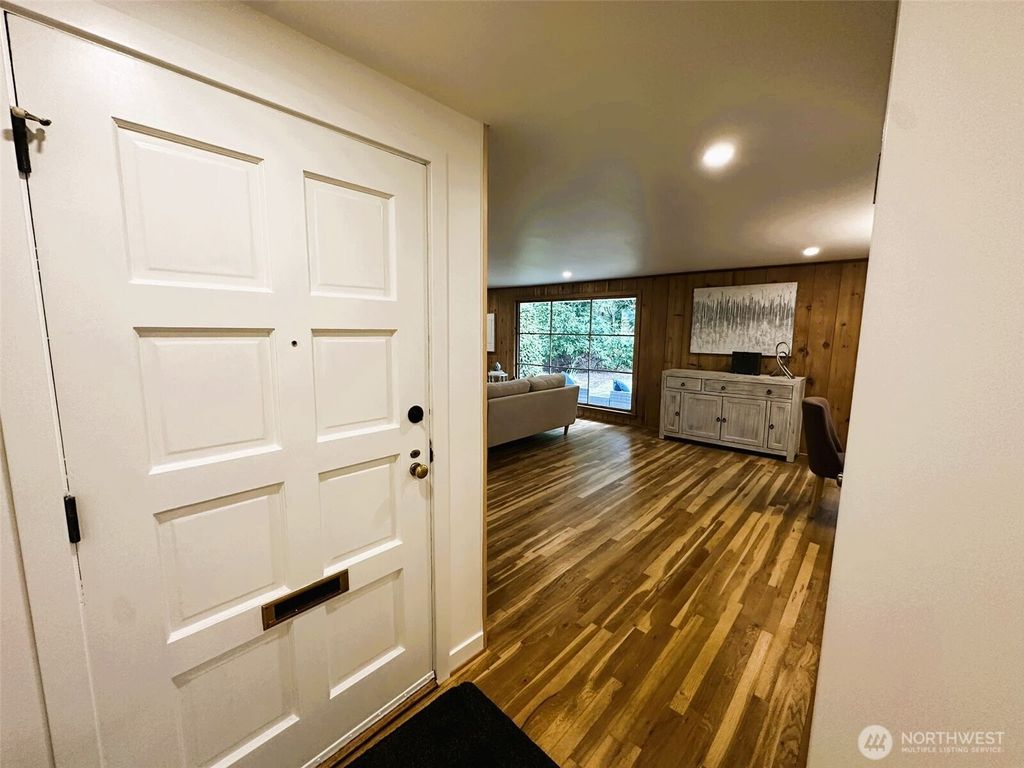 Photo of 519 NE 94th Street, Seattle, WA 98115 (MLS # 2330791)