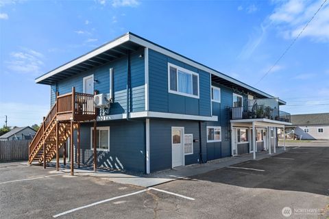1149 SW Cascade Avenue Chehalis WA 98532