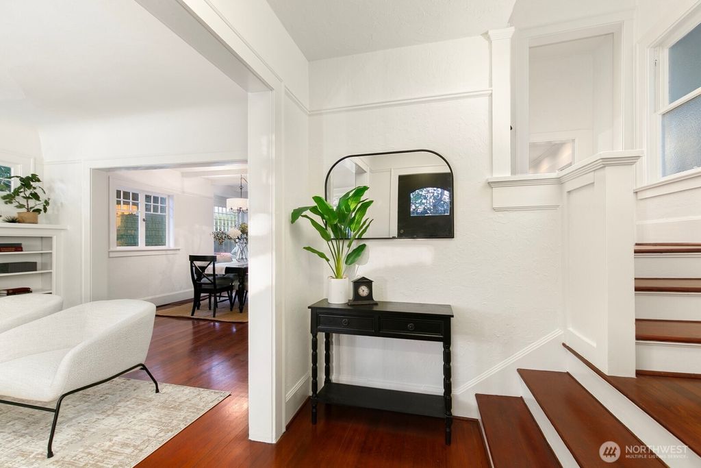 Photo of 1334 44th Avenue SW, Seattle, WA 98116 (MLS # 2391090)