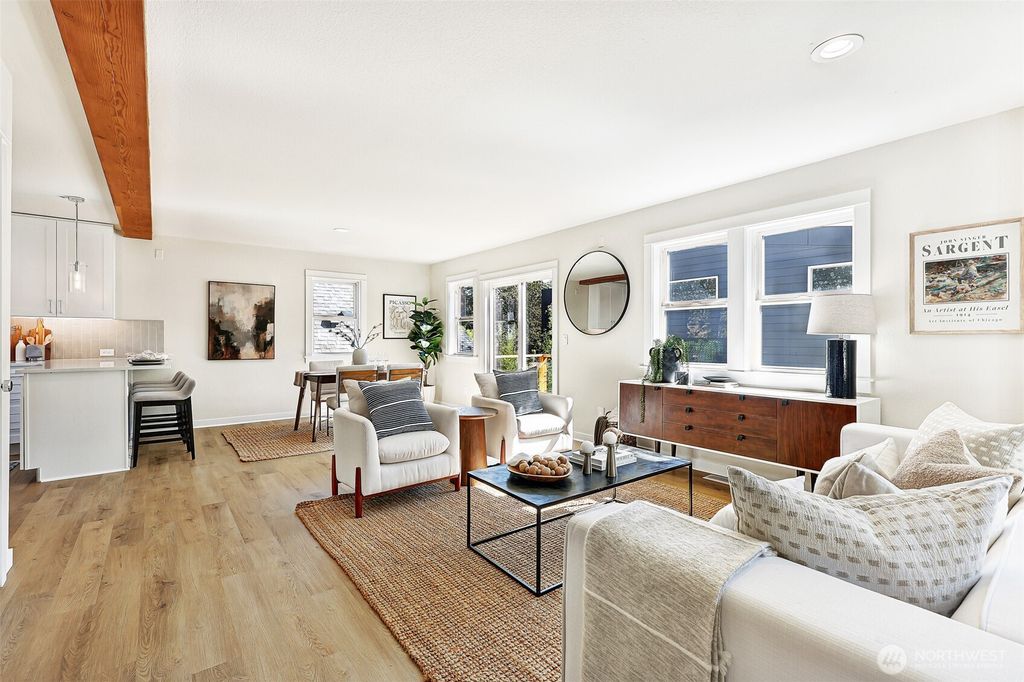 Photo of 2111 E Pine Street, Seattle, WA 98122 (MLS # 2426121)