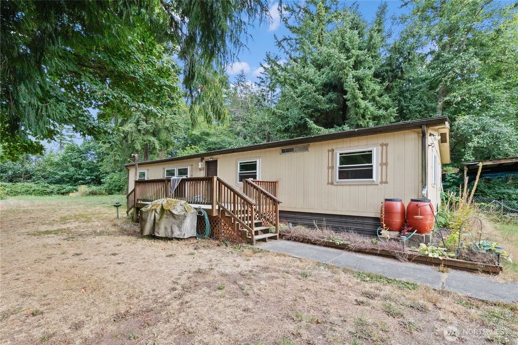 Photo of 17413 84th Avenue NW, Stanwood, WA 98292 (MLS # 2428658)