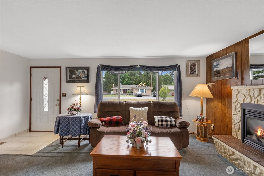 Photo of 12114 38th Avenue NE, Marysville, WA 98271 (MLS # 2360307)