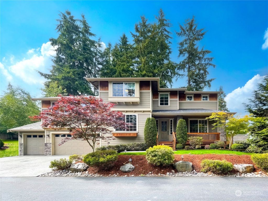 Photo of 15834 74th Avenue NE, Kenmore, WA 98028 (MLS # 2259283)
