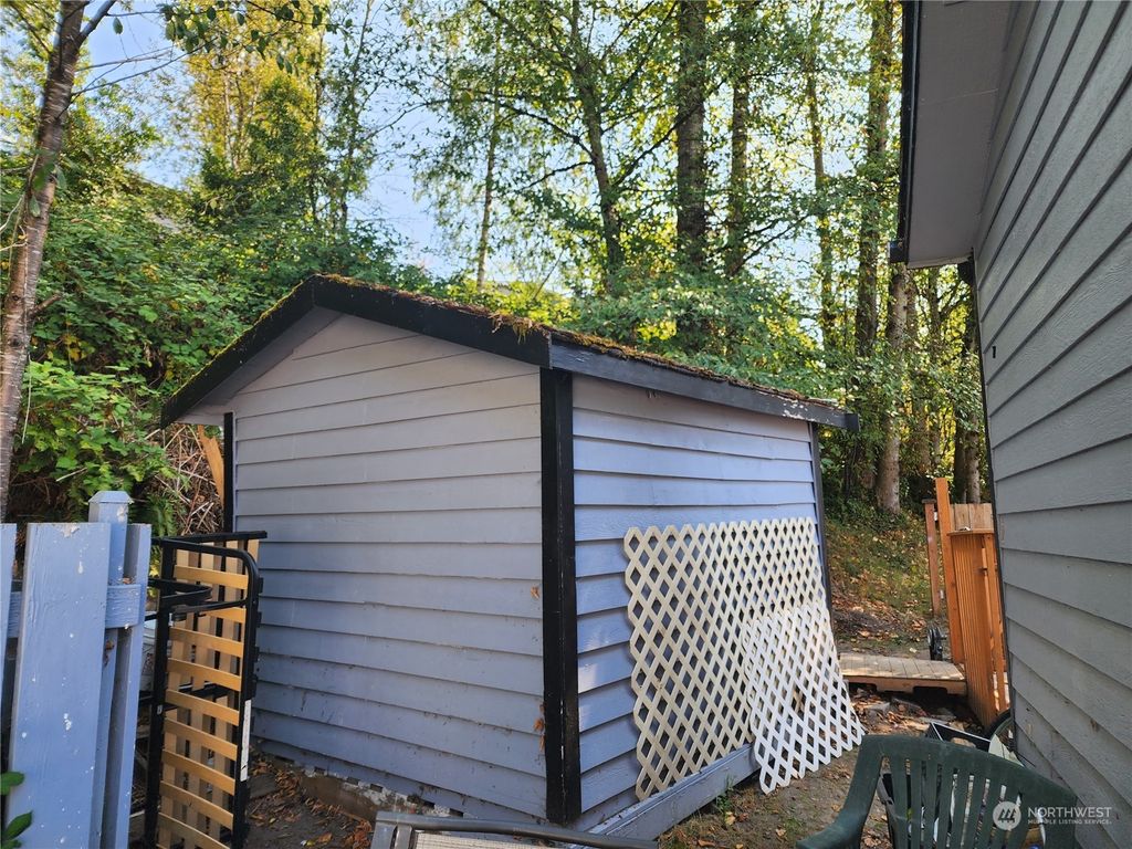 Photo of 7701 Hardeson Road #76, Everett, WA 98203 (MLS # 2162846)