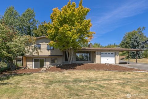 Photo of 4311 King Avenue, Bellingham, WA 98226 (MLS # 2555157)