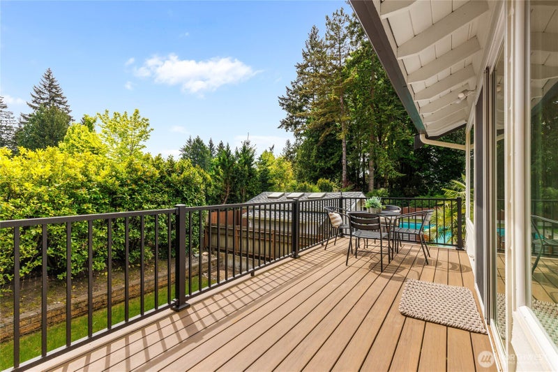 7047 NE 138th Street