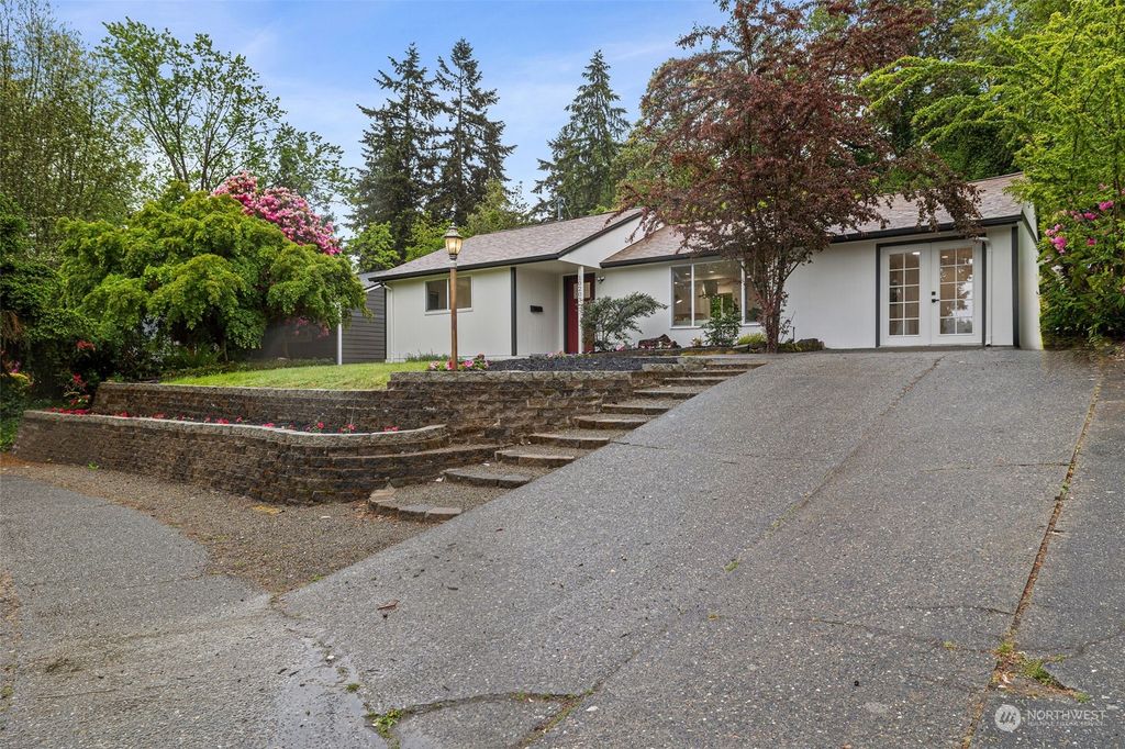 Photo of 10203 31st Ave Ave SW, Seattle, WA 98146 (MLS # 2239453)
