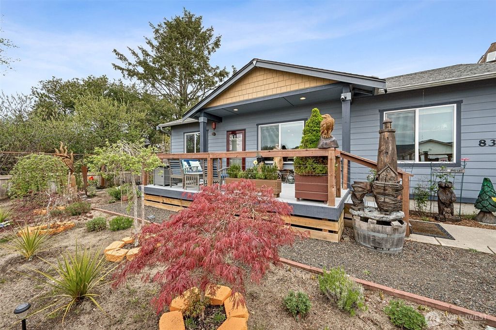 Photo of 830 Wawona Avenue SW, Ocean Shores, WA 98569 (MLS # 2511192)