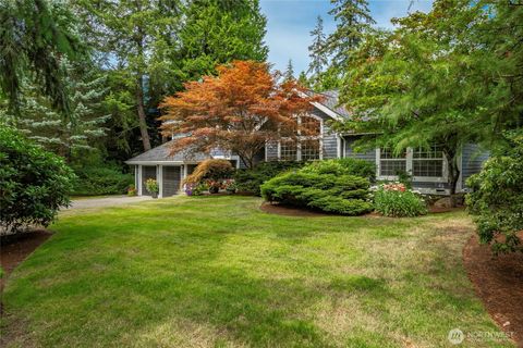 Photo of 8850 Bald Eagle Drive, Blaine, WA 98230 (MLS # 2547974)