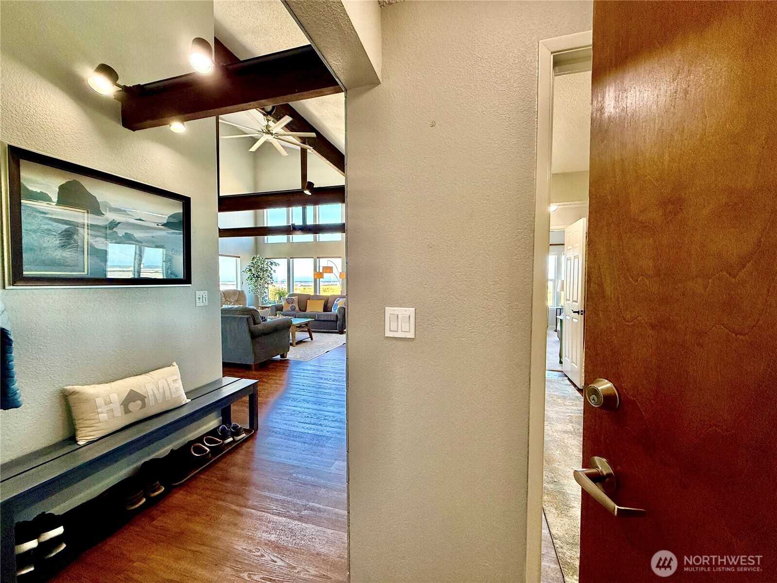 1301 Ocean Shores Boulevard SW 6