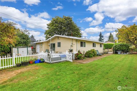 Photo of 5625 N 47th Street, Tacoma, WA 98407 (MLS # 2440761)
