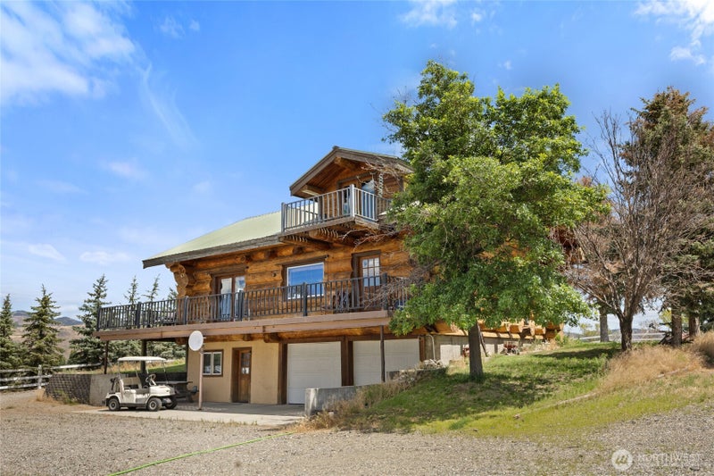 46575 Meadowlark Lane