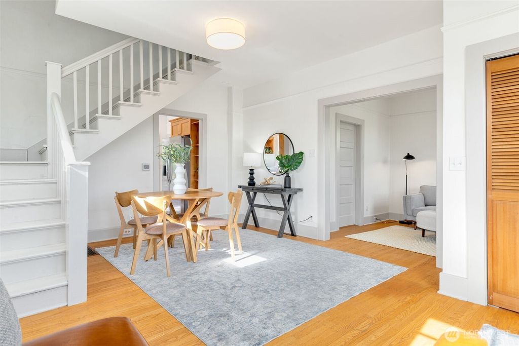 listing image 9364673000925147731