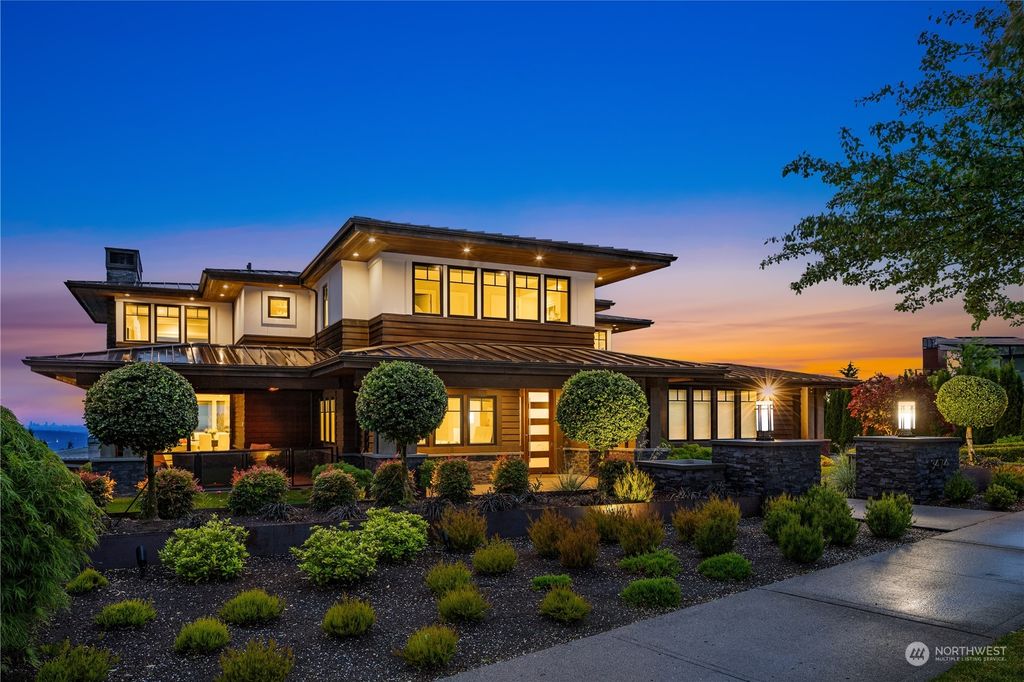 Photo of 3474 NE Harrison Drive, Issaquah, WA 98029 (MLS # 2247261)