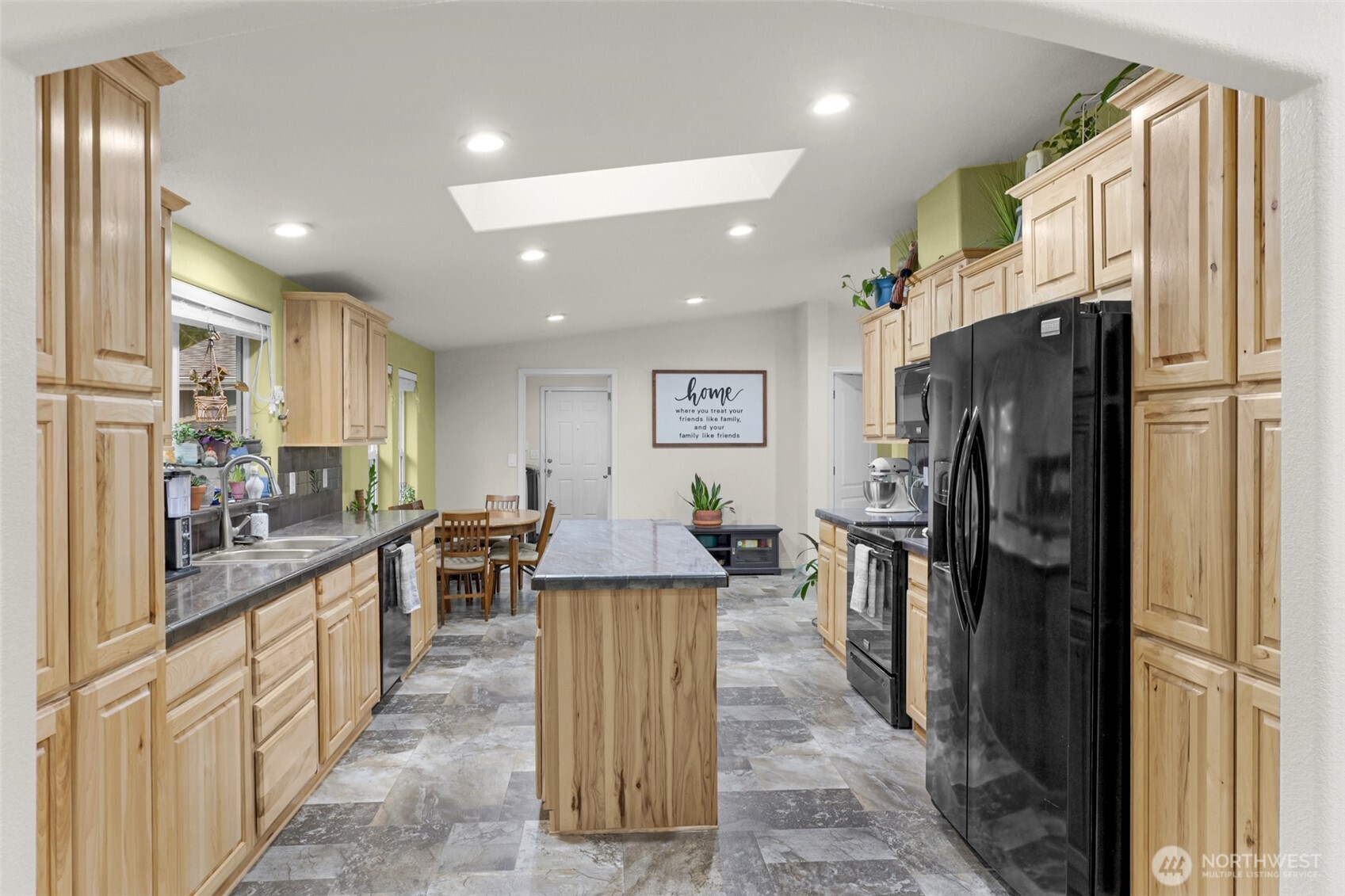 18024 40th Avenue NW