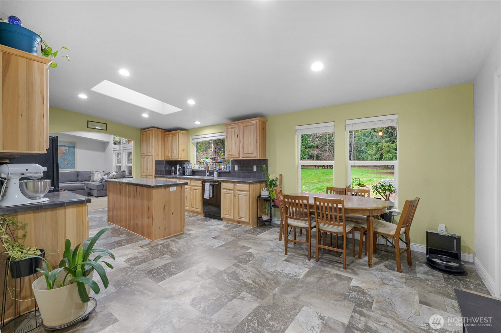 18024 40th Avenue NW