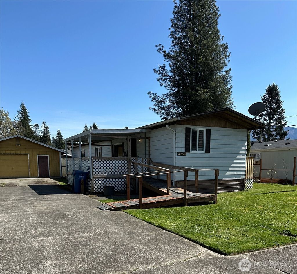 Photo of 706 3rd Street, Sultan, WA 98294 (MLS # 2360079)