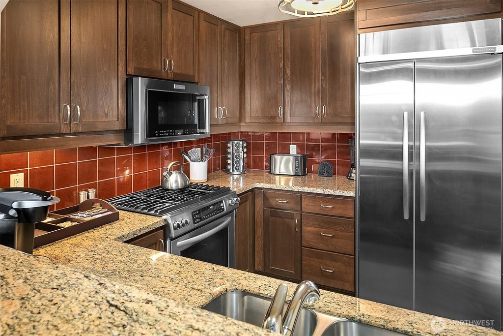 Photo of 3600 Suncadia Trail #5037, Cle Elum, WA 98922 (MLS # 2465798)