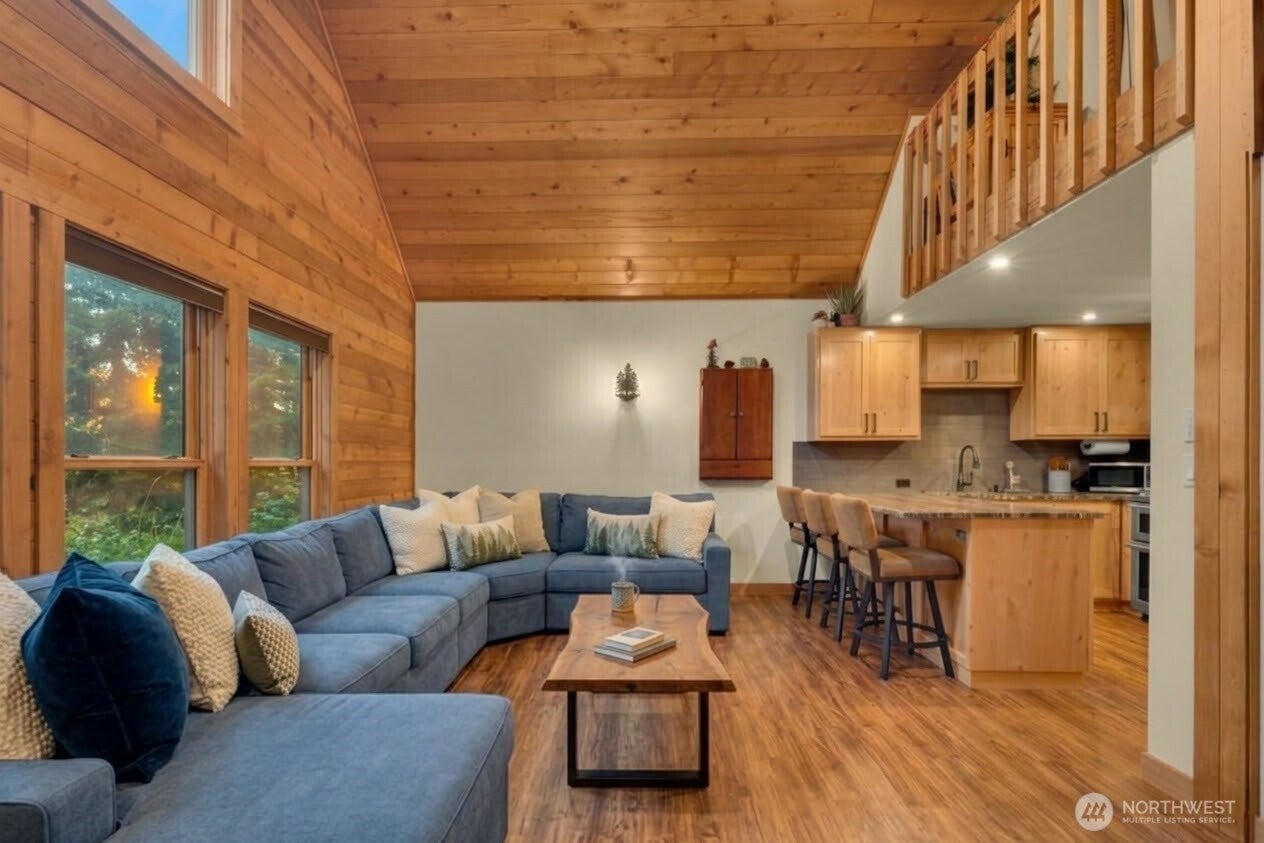 271 Kearny Drive