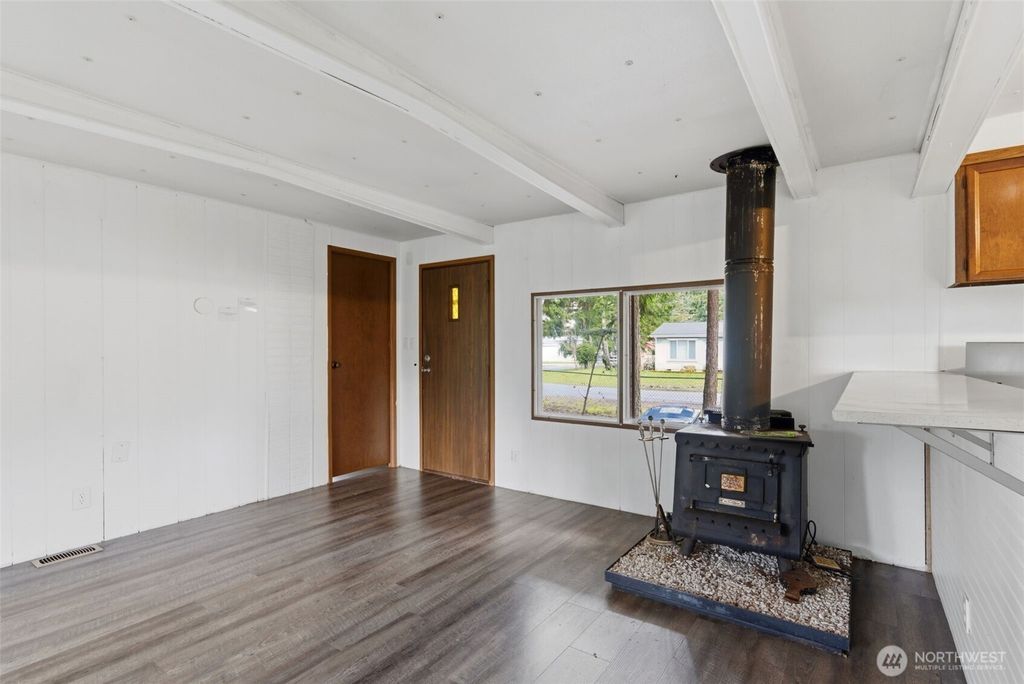 Photo of 15005 SE 306th Place, Kent, WA 98042 (MLS # 2489333)