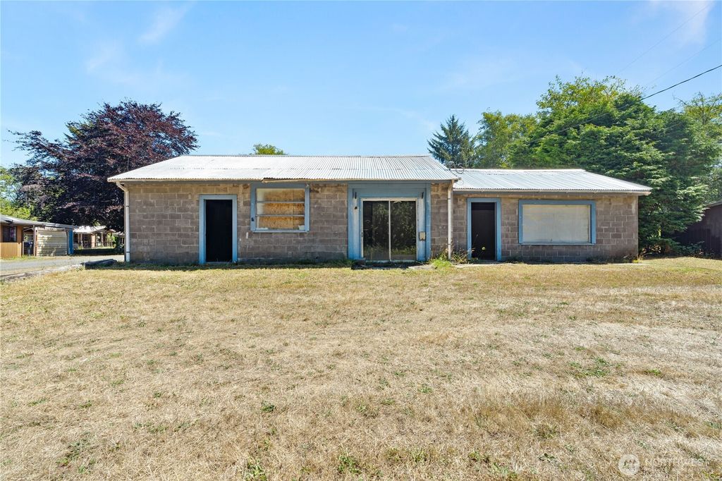 Photo of 2542 State Route 109, Ocean City, WA 98569 (MLS # 2487130)