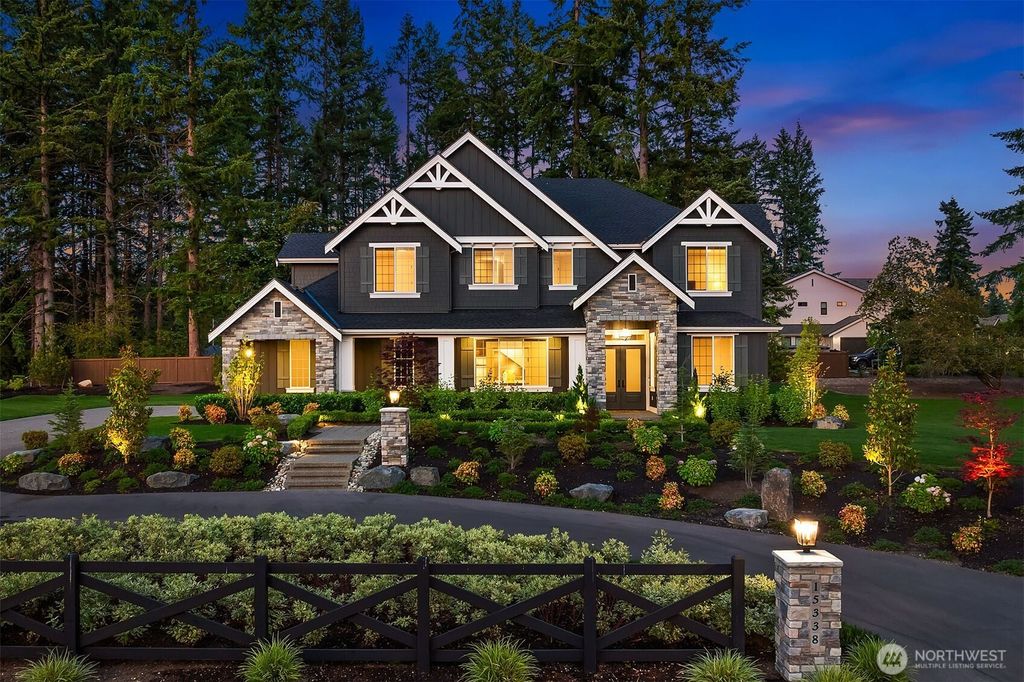 Photo of 15338 152nd Avenue NE, Woodinville, WA 98072 (MLS # 2414073)