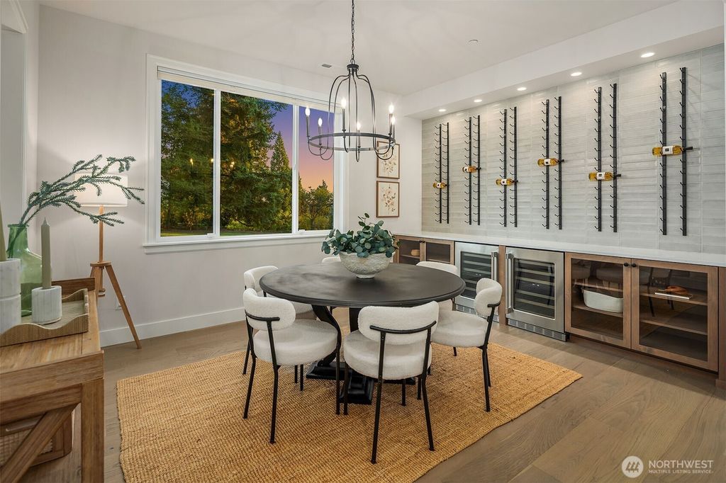 Photo of 15338 152nd Avenue NE, Woodinville, WA 98072 (MLS # 2414073)