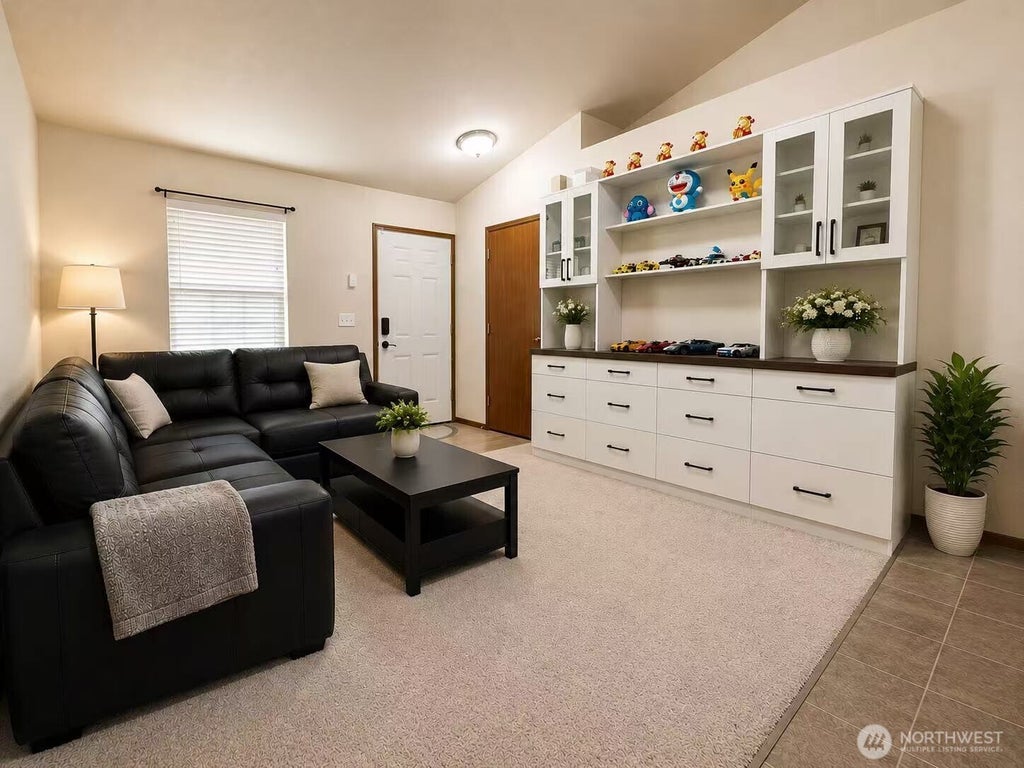 Photo of 12503 SE 259th Place, Kent, WA 98030 (MLS # 2547956)