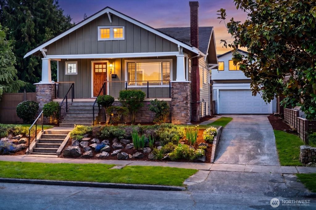 Photo of 127 NE 58th Street, Seattle, WA 98105 (MLS # 2518226)