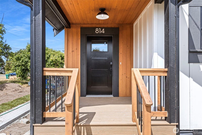 814 26th Street