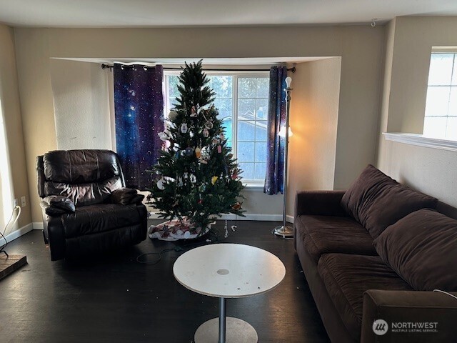 20402 15th Avenue Ct E