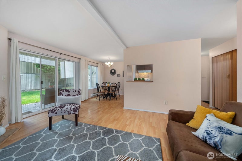 1120 8th Street NE #5